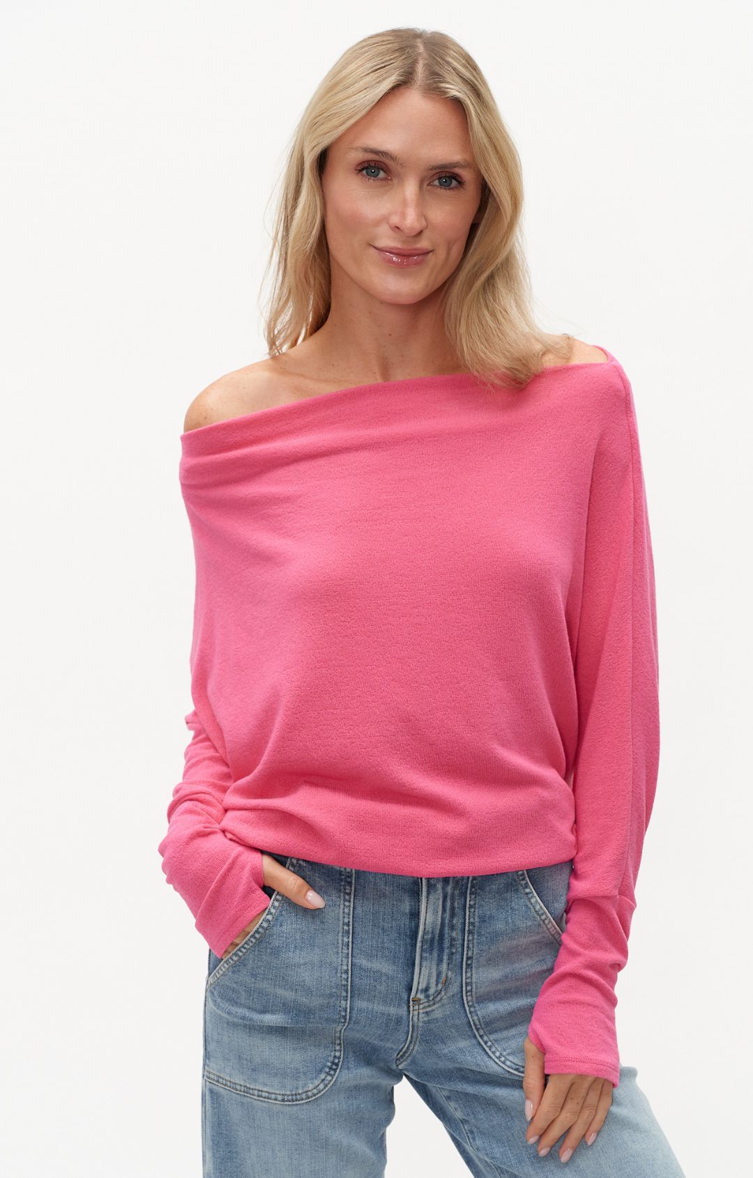 Anywhere Top Long Sleeve (Pre-order) *Available Early February 2026